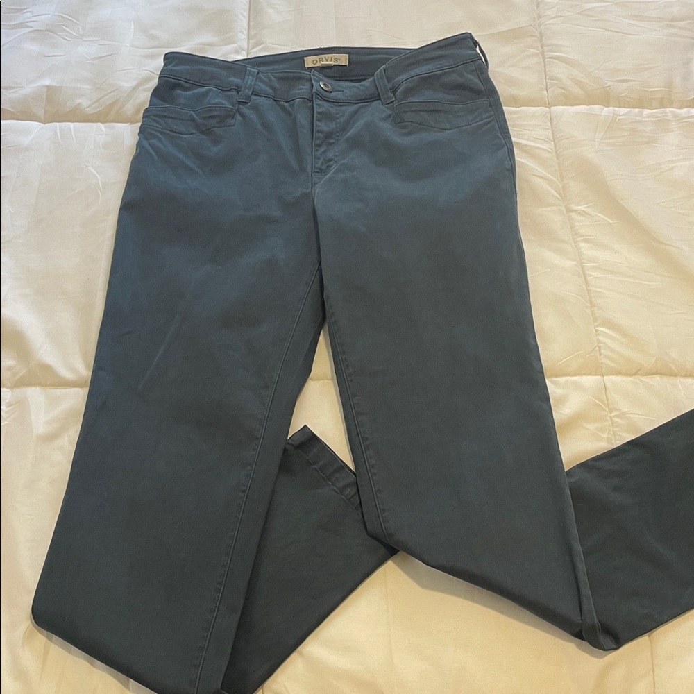 Orvis  Women's Charcoal Straight Leg pants size 6